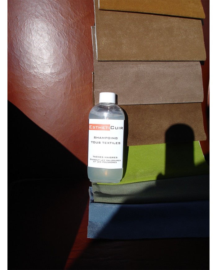 Shampoing Tissus et Microfibres Taches Maigres