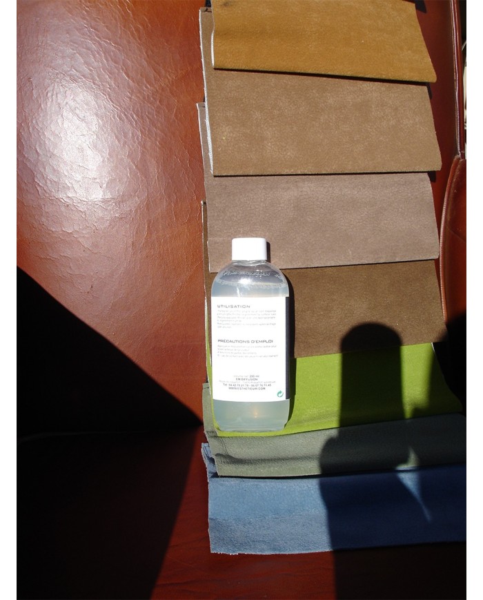 Shampoing Tissus et Microfibres Taches Maigres